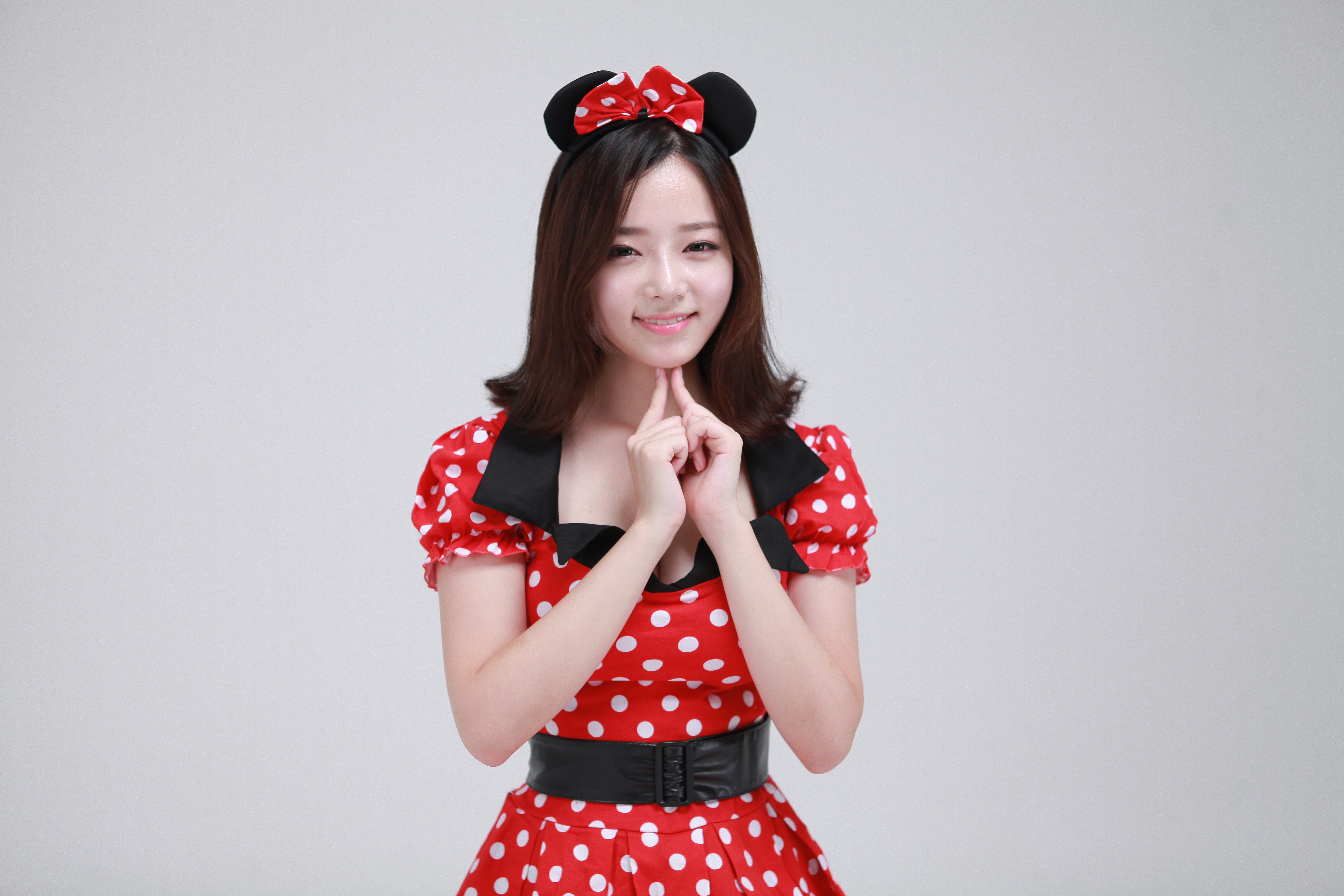 미분류 / 한지연 871장 6.15GB